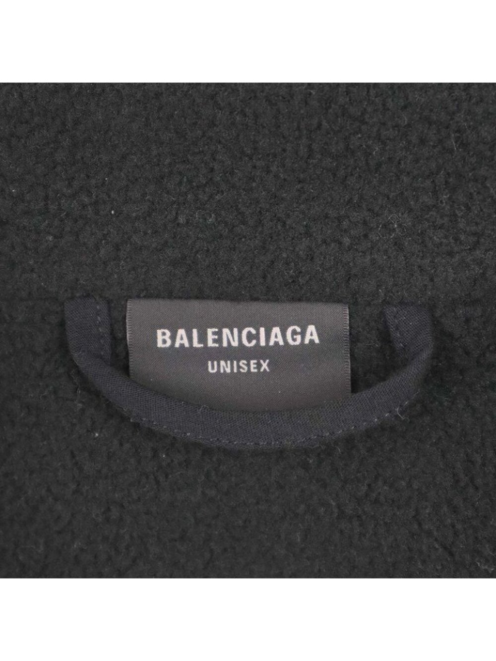 Balenciaga 23 AW Oversize D Logo Embroidered Fleece Jacket Campaign - Picture 4 of 7